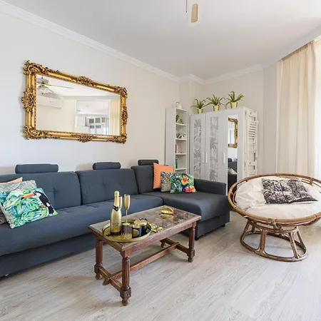 Apartment La Roca
