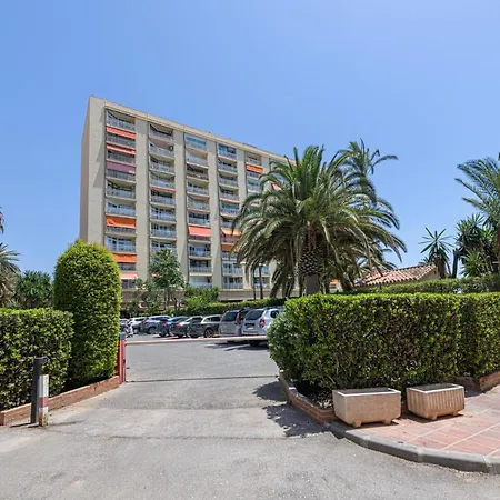 Apartment La Roca *